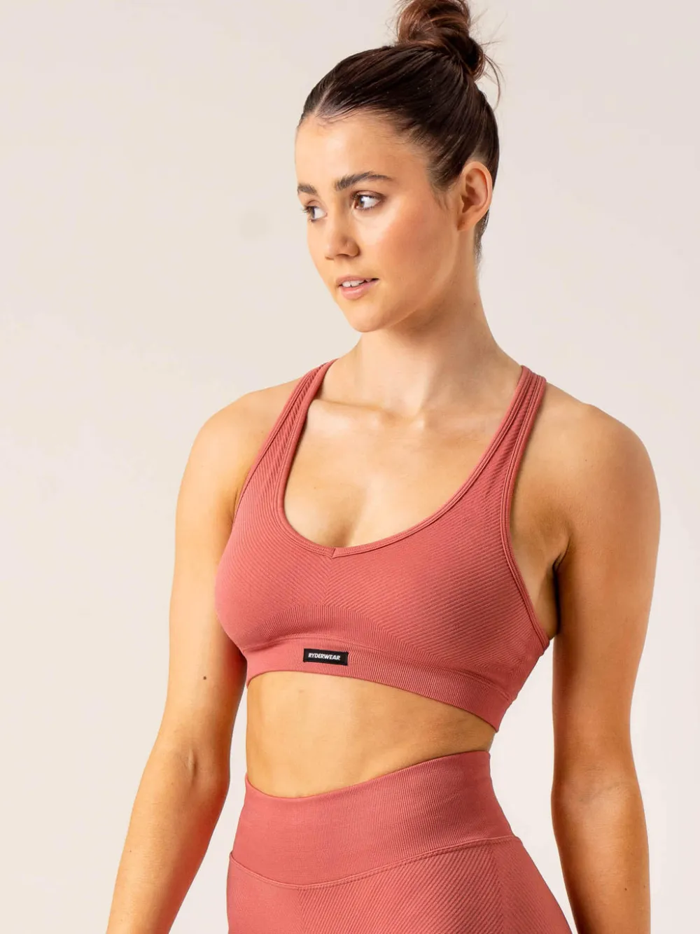 Women Ryderwear Sports Bras|Womens Seamless | Circuit Rib eae port Bra
