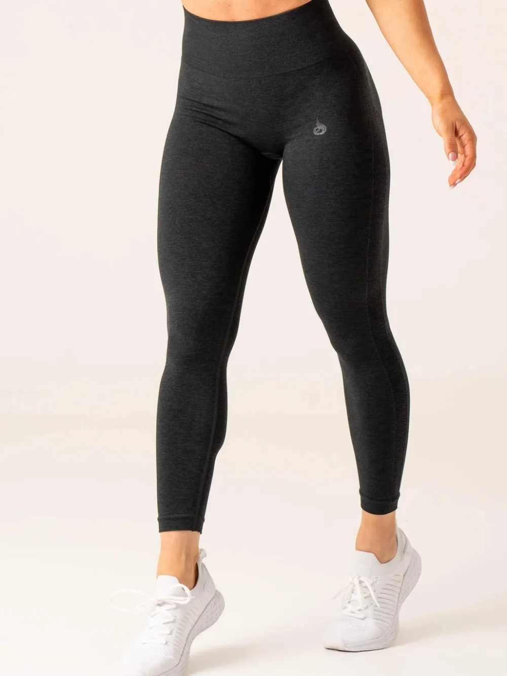Women Ryderwear Leggings|Invisible Scrunch | Evove eae egging
