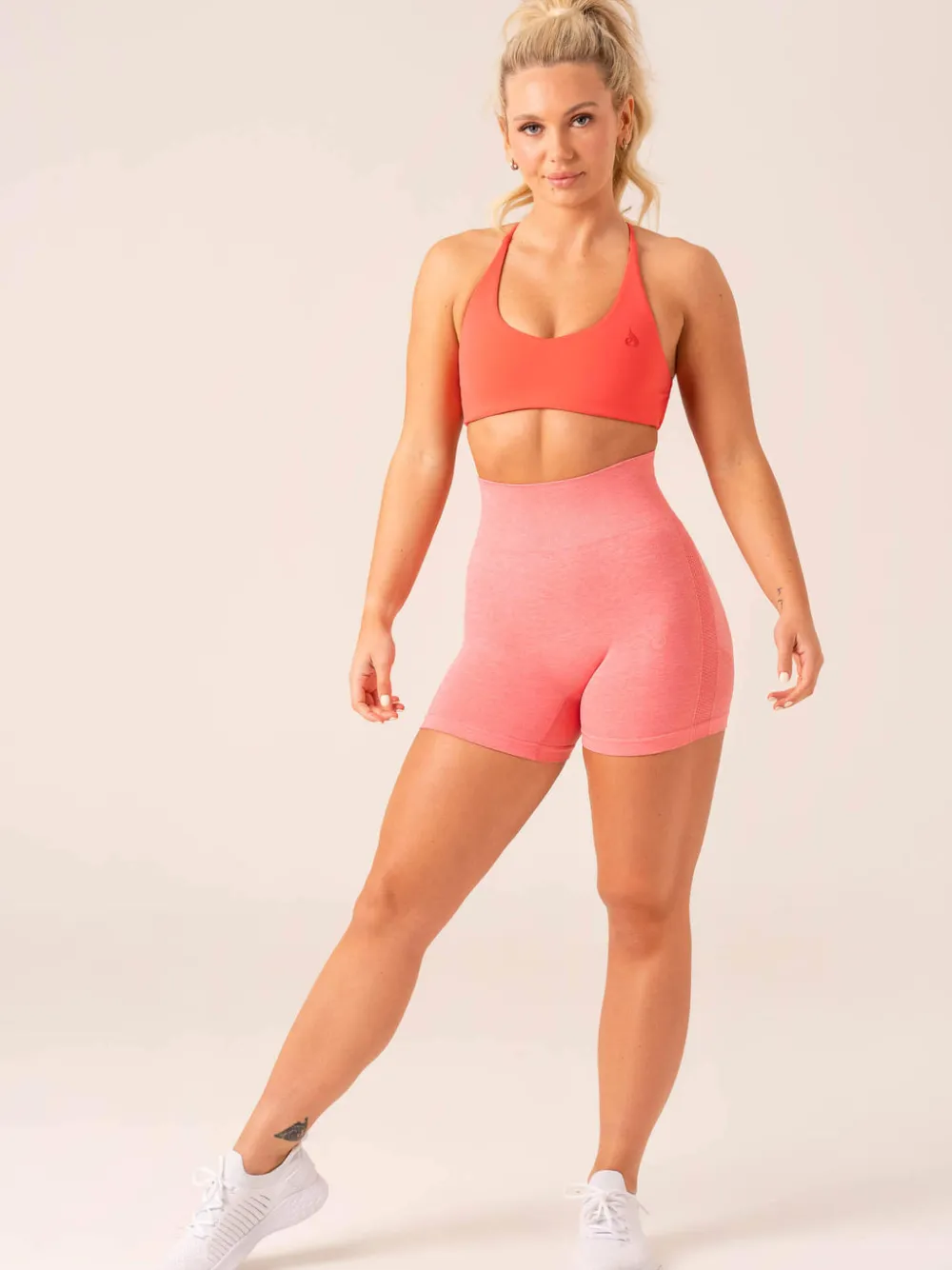 Women Ryderwear Gym Shorts|Invisible Scrunch | Evove eae hort