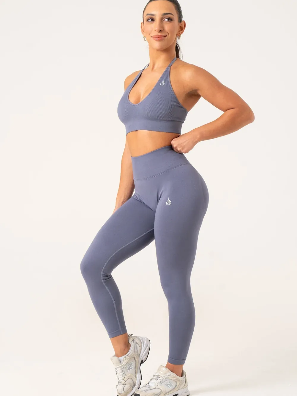 Women Ryderwear Womens Seamless|Invisible Scrunch | ift BB crunch eae egging