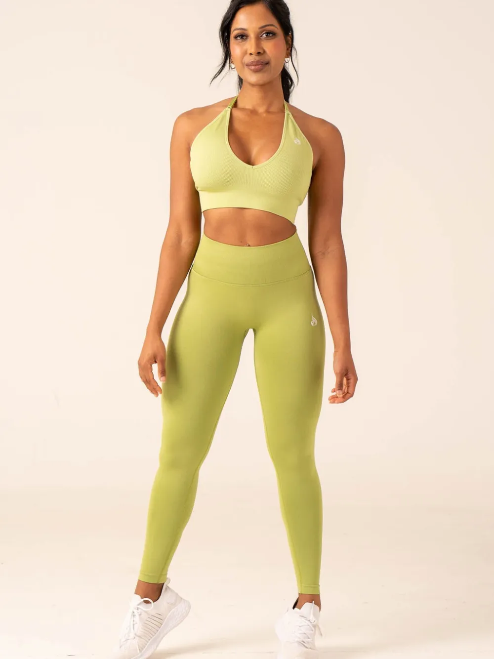 Women Ryderwear Womens Seamless|Invisible Scrunch | ift BB crunch eae egging