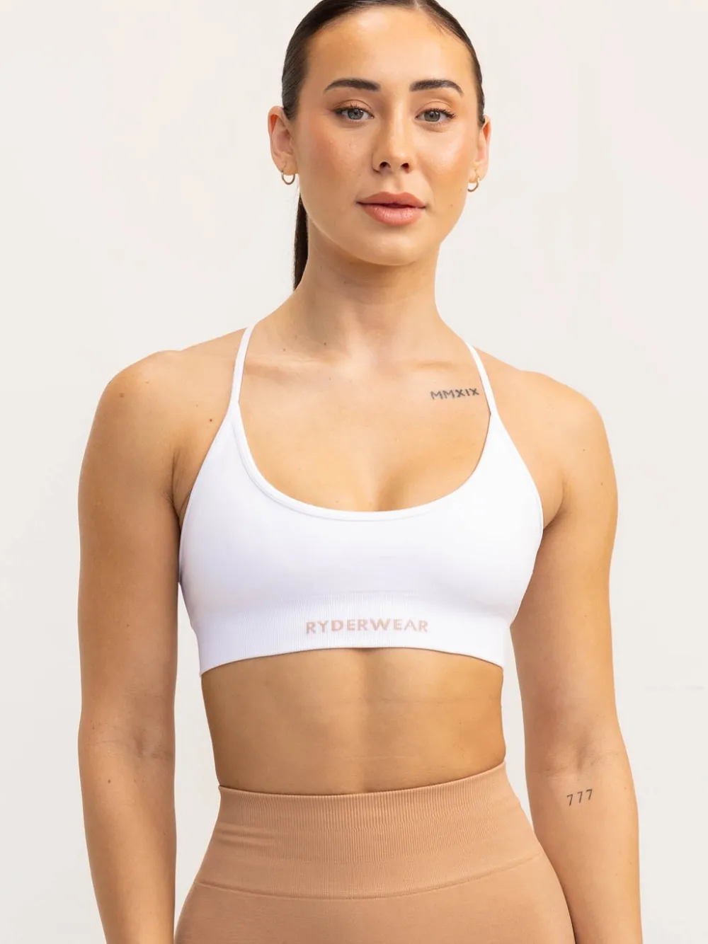 Women Ryderwear Lift Seamless|Sports Bras | ift 2.0 eae port Bra