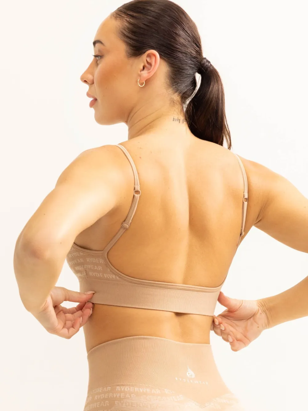 Women Ryderwear Sports Bras | ogo ux eae port Bra