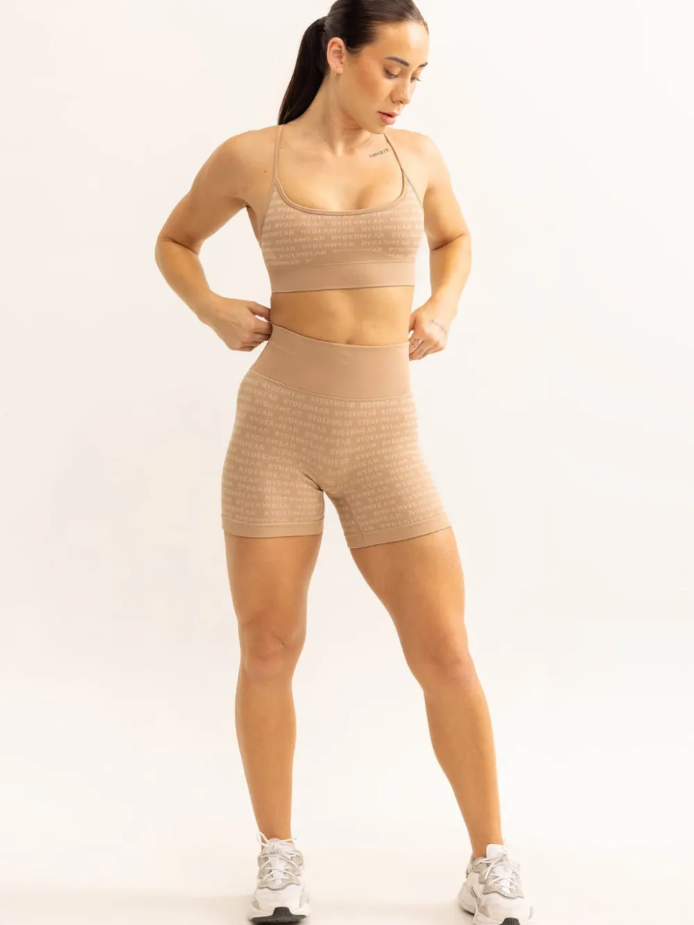 Women Ryderwear Sports Bras | ogo ux eae port Bra