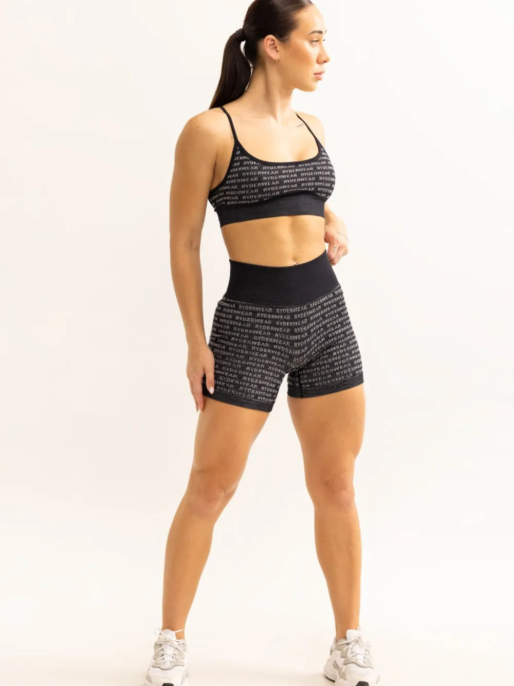 Women Ryderwear Sports Bras | ogo ux eae port Bra