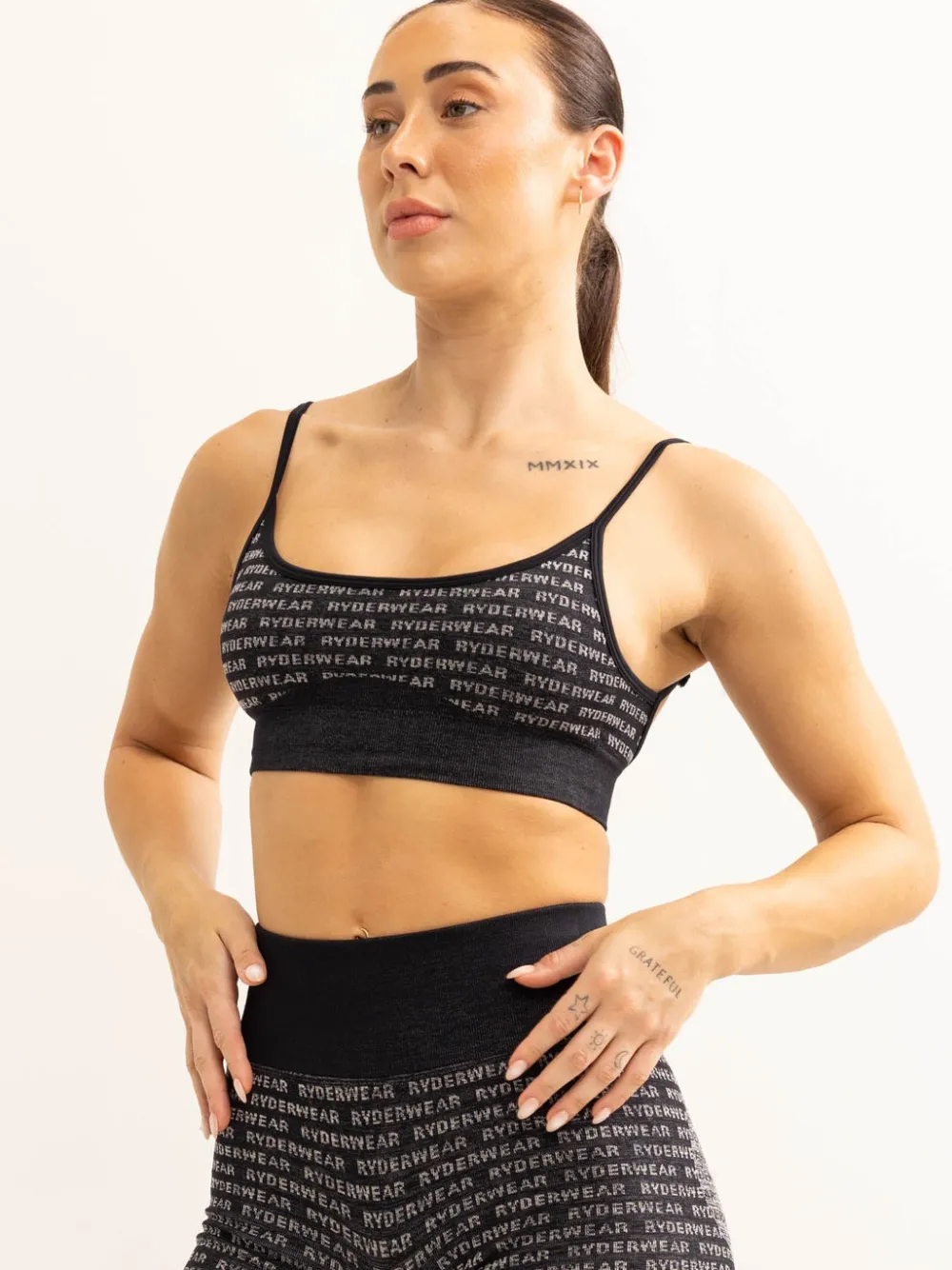 Women Ryderwear Sports Bras | ogo ux eae port Bra