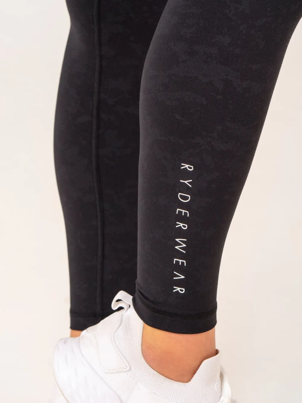 Women Ryderwear Nkd|Leggings | NKD tonewah V crunch egging