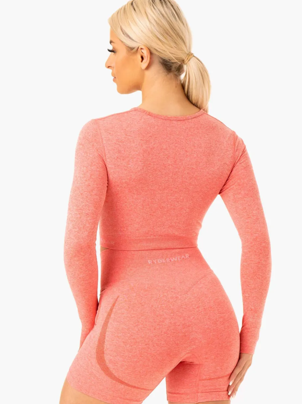 Women Ryderwear Tops|Womens Seamless | tape eae ong eeve Top