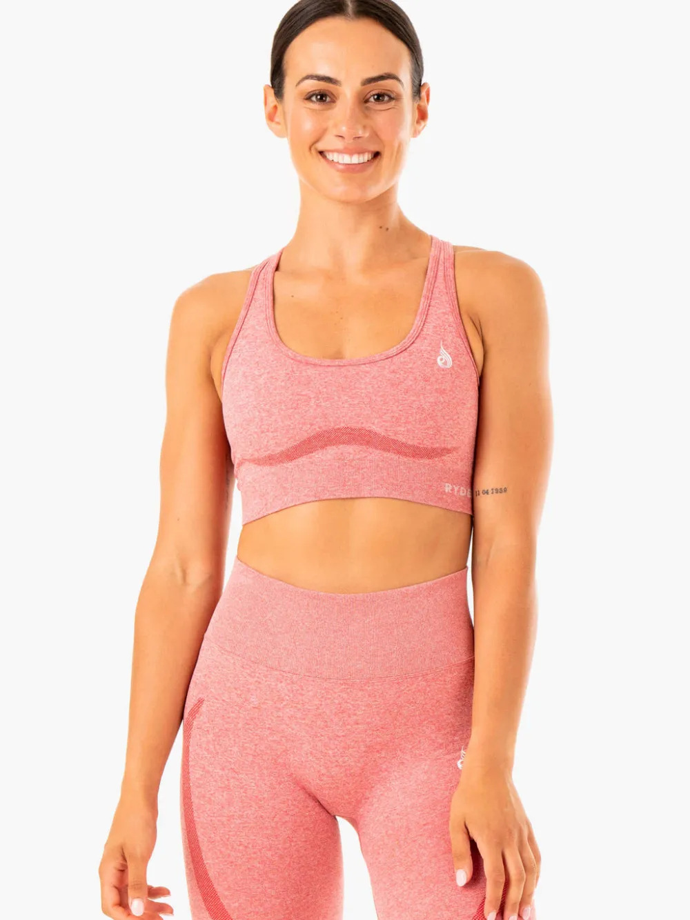Women Ryderwear Sports Bras|Womens Seamless | tape eae Racer Back port Bra