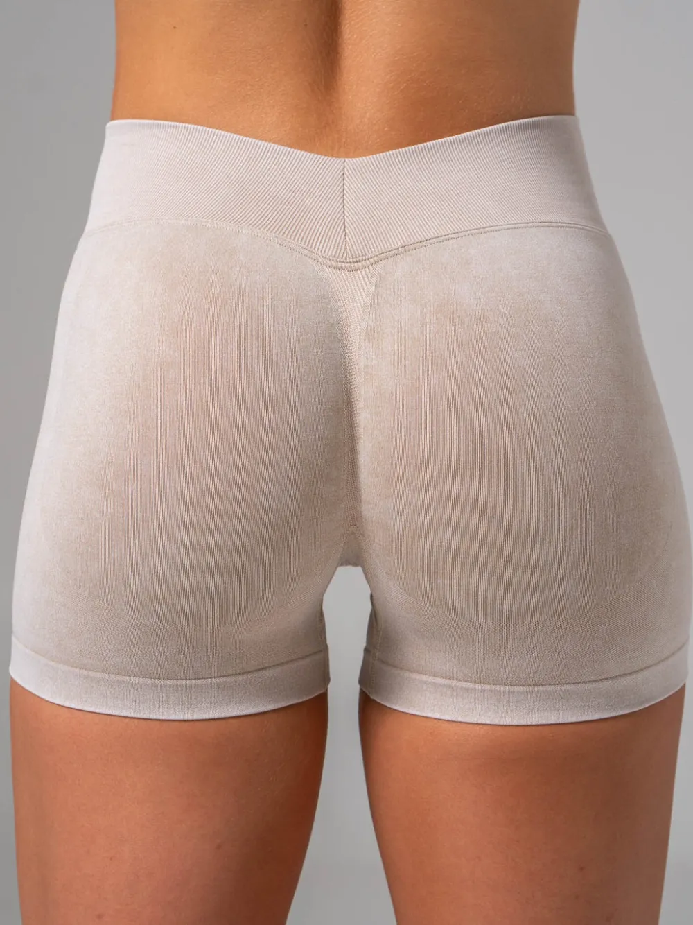 Women Ryderwear Gym Shorts|Invisible Scrunch | tonewah eae V Back hort